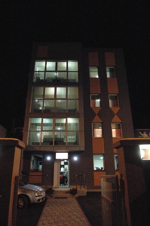Tsc Pansion Hotel Sarajevo Bagian luar foto
